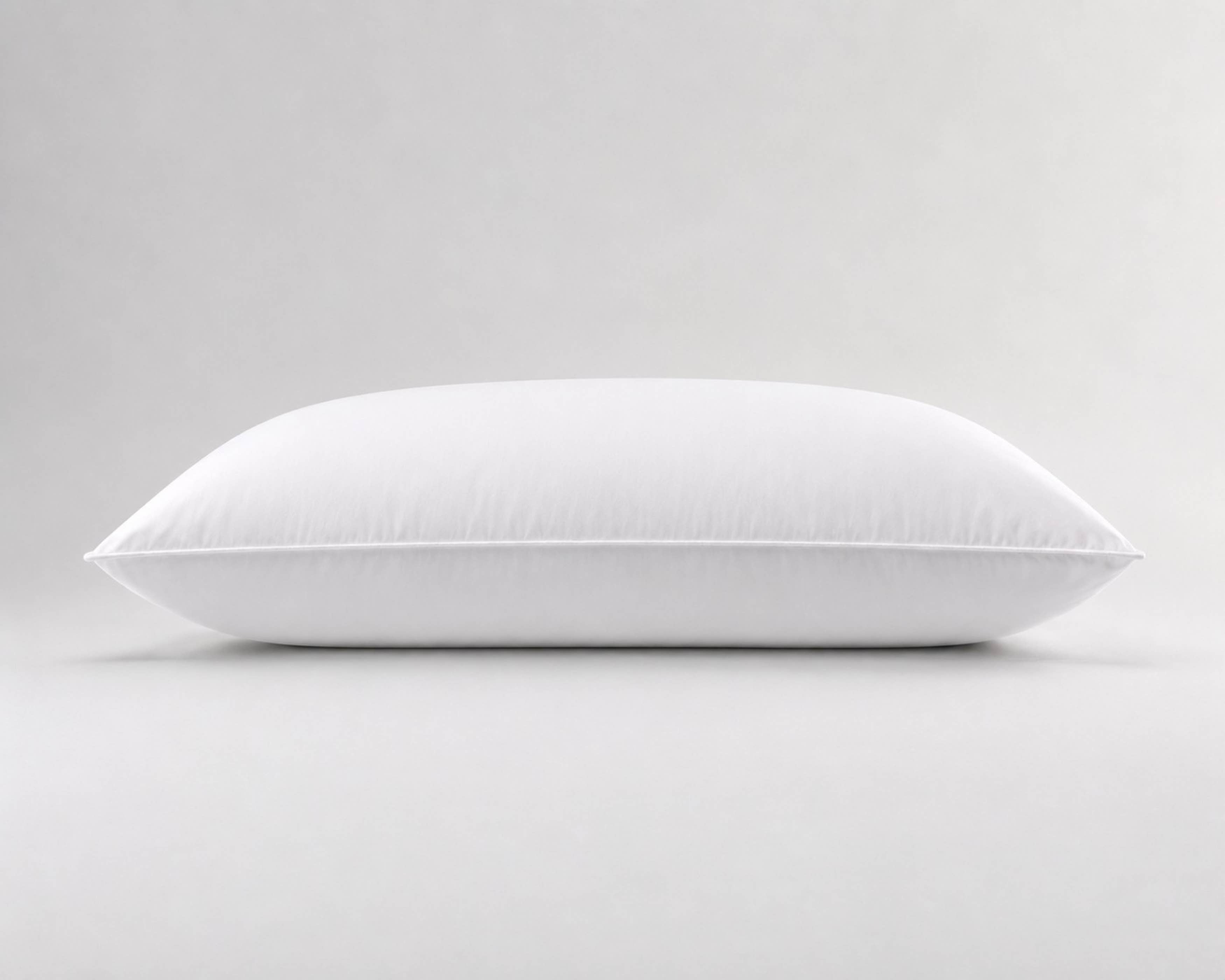 Luxury Down Alternative Pillow – Medium Density